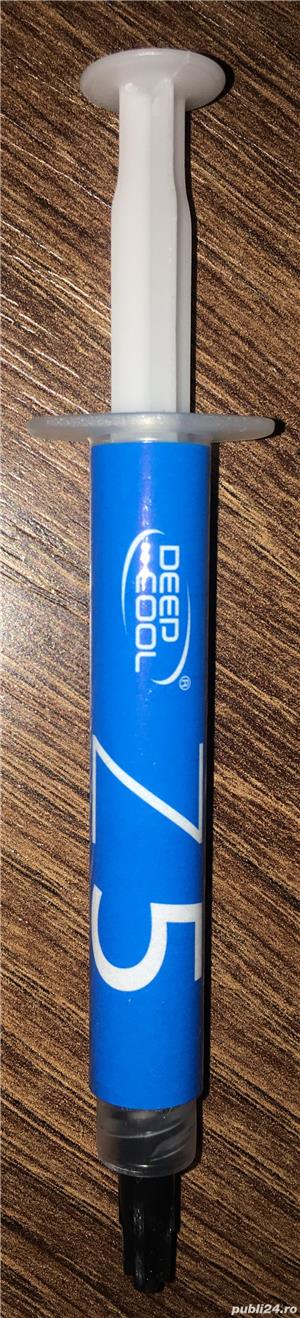 OFERTA: Pasta termoconductoare cu zinc = 30 ron / bucata