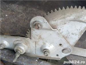 Macara geam stanga spate (UAMT) Dacia 1310  - imagine 3