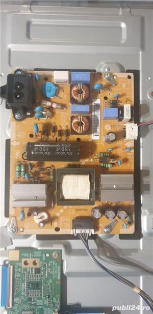 Dezmembrez led tv Lg 32lh530v  - imagine 4
