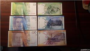 Colectionar, vand bancnote din Gibraltar