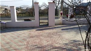 Amenajare curte Colonie-Valcea,,,pavele,rigole,bordura. - imagine 7