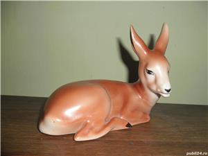 Cerb și căprioară din porțelan, anii 1960 - imagine 4