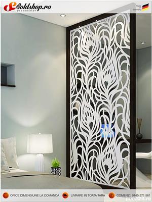 Perete decorativ alb lucios denumire PE-L125 NAIROBI 