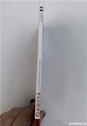 Ghidul de buzunar  Calatorind in Grecia. O incursiune in trecut si in - imagine 4