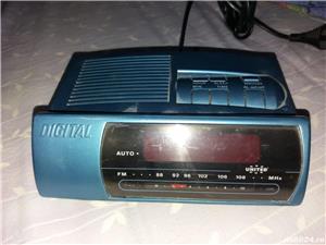 Ceasuri electronice LED cu radio si alarma - Philips Sony Akai RadioTechnika Domotec Ingersoll Bunt - imagine 4