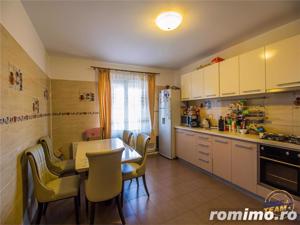 Rezidenta in eleganta prezentare, mobilata si utilata, 800 mp teren, Sanpetru, Brasov - imagine 2