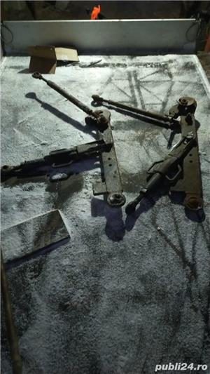 Vand  tiranti pentru tractor Renault-135 CP(John. Deere)