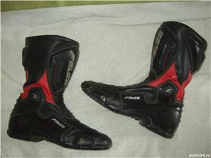 Gianni Falco Eso Racer nr.43 topul în materie de cizme moto sport italia. 