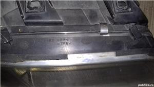 Far xenon, Hella 148474-00, partea dreapta, Audi A6 C5 2000, turbocompresor, compresor clima, airbag - imagine 2