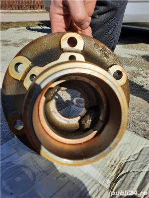 Vand butuc fata Mercedes Vario nou 614,814,815,816 - imagine 6