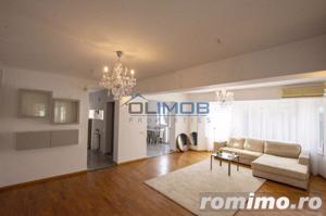 Vilă individuală cu piscină de închiriat în ansamblu rezidențial zona OMVD