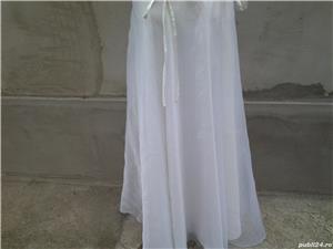 Chic rochie - costum dama mar. 38   M + posetuta - imagine 6