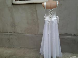 Chic rochie - costum dama mar. 38   M + posetuta - imagine 4