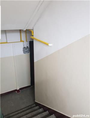 Zugravim scari de bloc - imagine 7