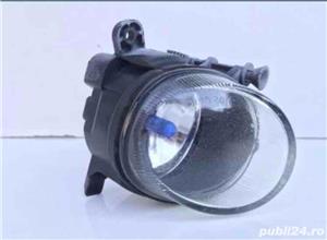 Vând proiector original ceata dreapta