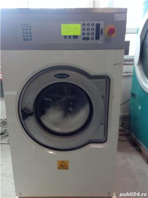 Masina spalat Electrolux 13,5 KG / Wet - Clean