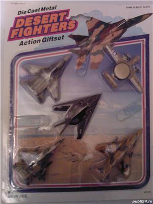 Set 5 machete metalice vintage avioane de lupta