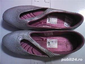 Puma Vitta, balerini piele noi argintii sau albi nr. 39 reducere 50%