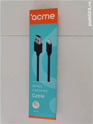 Vand cablu lightning pentru Iphone nou nouț calitate la cutie. 