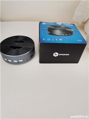 Vand boxă wireless nou nouța calitate la cutie. 