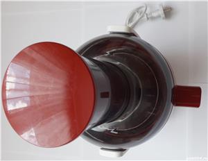 Vand storcator de fructe legume PHILIPS HR1855 si cana pentru suc - imagine 2