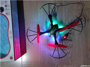 Vând drona cu telecomanda - imagine 3