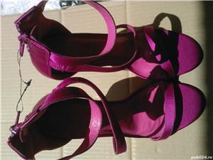 Pantofi, sandale dama noi Next UK satin roz "Pink Velvet" nr. 37 toc 10.5 cm - imagine 2