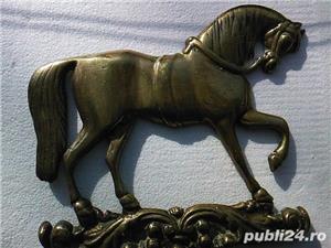 Cal vintage din bronz turnat alama Anglia