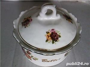 Untiera portelan fin vintage, model cu trandafiri, Crown, Anglia