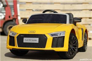 Masinuta electrica Audi R8 70W 12V cu Scaun Tapitat, ROTI Moi	