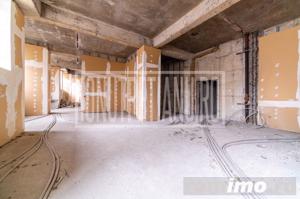 Spatiu comercial Bd Unirii Piața Alba Iulia S+P+1E - imagine 7