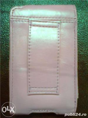 Husa noua i-pod piele lux moale Antler Anglia roz, neagra, crem, gri - imagine 4