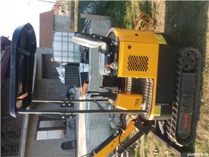 efectuez lucrari cu miniexavator - imagine 2