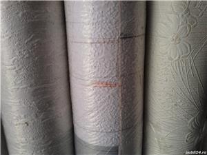 Tapet alb aspect calcar in relief, Germania, rola 0,53 m x 10,05 m