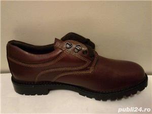 Pantofi barbati noi toamna iarna piele maro-roscat nr. 42 si 44 marca The Shoe Tailor Anglia - imagine 4