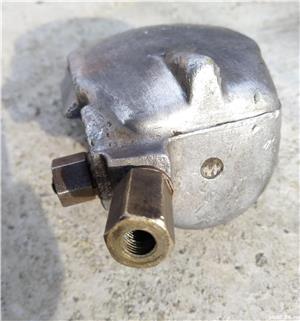 Etrier frana dreapta Dacia 1300/1310 - imagine 3