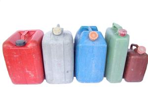 Lot de 10 canistre pentru combustibil - imagine 2