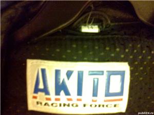 Geaca vintage motocicleta, piele naturala neagra, alb si albastra: Akito Daytona Racing pt. motor - imagine 7