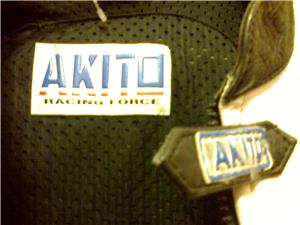 Geaca vintage motocicleta, piele naturala neagra, alb si albastra: Akito Daytona Racing pt. motor - imagine 4