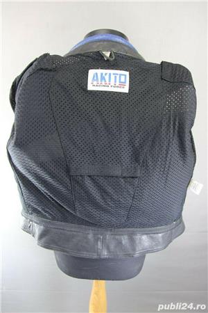 Geaca vintage motocicleta, piele naturala neagra, alb si albastra: Akito Daytona Racing pt. motor - imagine 9