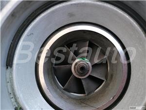 504382088 HX38G 2842270 3786555 2842271 Holset Turbosuflanta Iveco/Cummins CURSOR 8 CNG NEF6 7.8 d - imagine 4