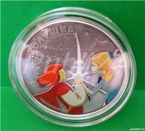 Moneda SUPERBA 1oz Argint pur 5$ CINDERELLA  "Cenusareasa" editie limitata 1000 buc finisaj antic! - imagine 2