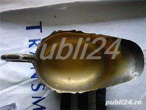 Sosiera din alpaca argintata cu 3 picioare, vintage Anglia - imagine 5