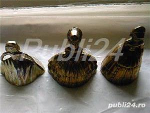 Set clopotei, dame purtand crinolina, alama bronz vintage Anglia - imagine 3