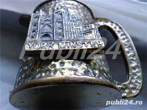 Canuta suvenir, halba alama masiva, York Minster, Anglia, decoratiune vintage catedrala celebra