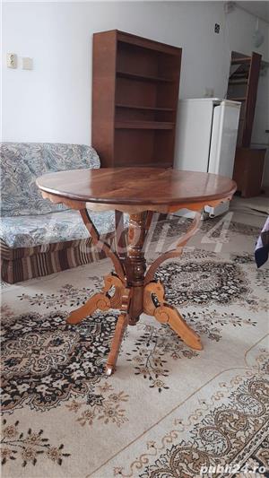 Vand masa veche, 100 de ani, din lemn masiv de nuc si cires, sculptata si lucrata manual, restaurata - imagine 2