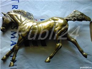 Cal alergand din alama, bronz  Anglia, expresivitate naturala