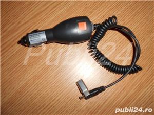 Incarcator   alimentator telefon pt auto 12 V inclusiv adaptor micro USB la USB Type-C