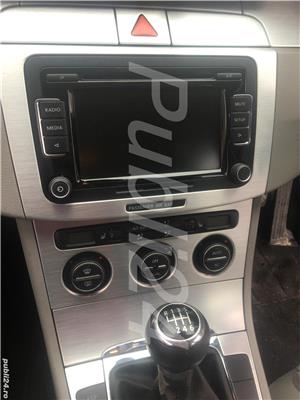 Dezmembrez Vw Passat  - imagine 3