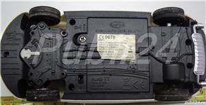 Jucarie masinuta Audi electrica cu telecomanda (vintage) Se aprind faruri, stopuri frana, vireaza - imagine 4